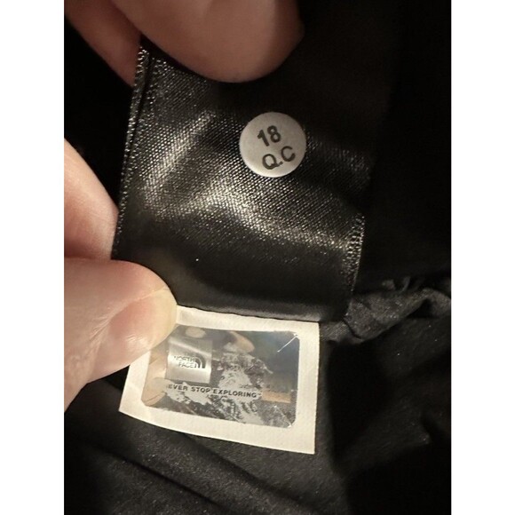 Women's The North Face Sierra Down Parka Coat Size L Black NWOT! - Picture 12 of 12